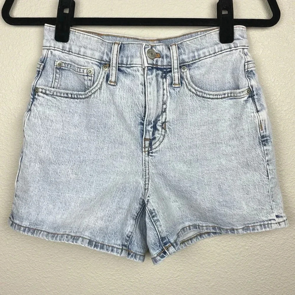 J. Crew Pants - J-CREW Women’s 24 High Rise Light Wash Denim Shorts Jorts Rigid
